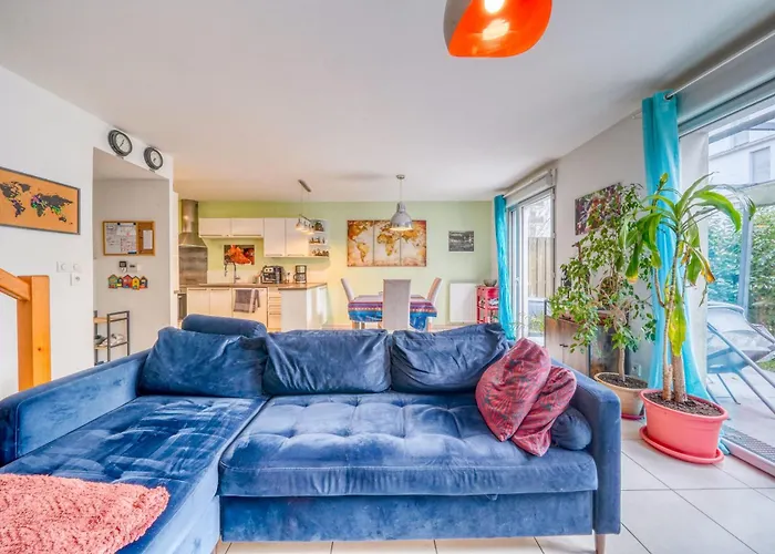 Vakantiehuis Bright House Ideal For Exploring *