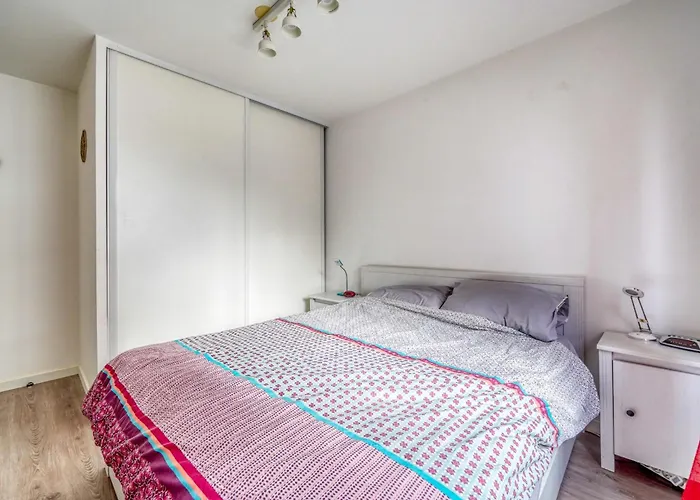 Bright House Ideal For Exploring