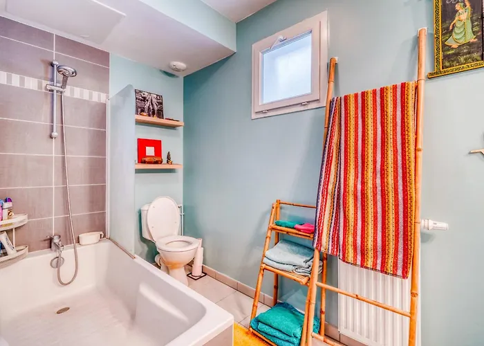 Bright House Ideal For Exploring Bordeaux