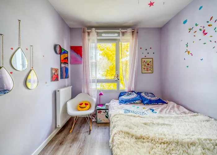 Дом отдыха Bright House Ideal For Exploring Бордо